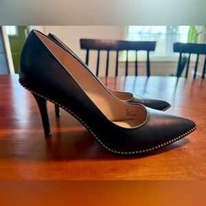 Coach Samantha Pumps in Black (7.5)
